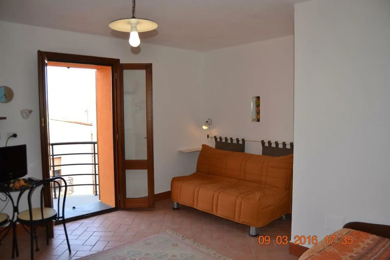 Appartamenti Belvedere SantʼAntìoco 0*,